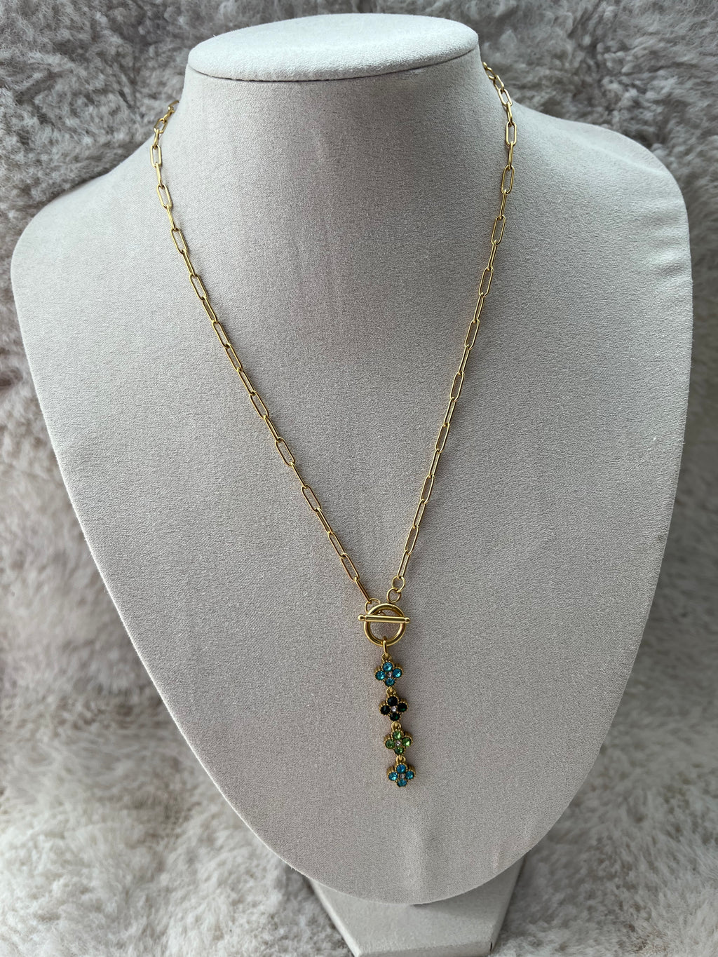 Collier KYRA IRRÉSISTIBLE ( choix de la couleur )