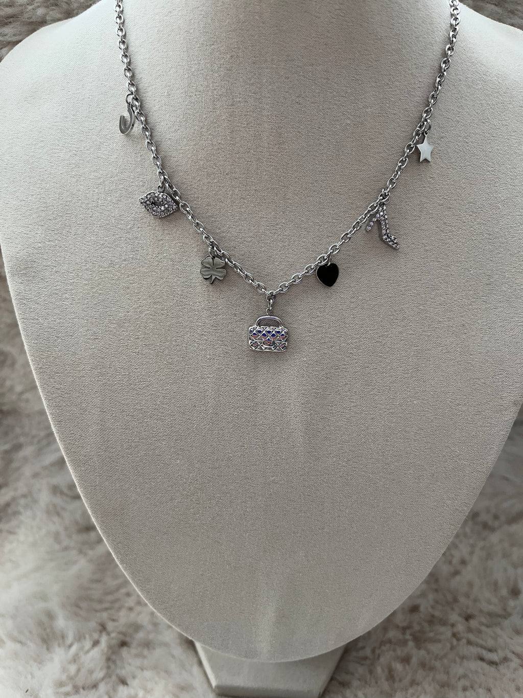 Collier Charms acier inoxydable argenté ou doré