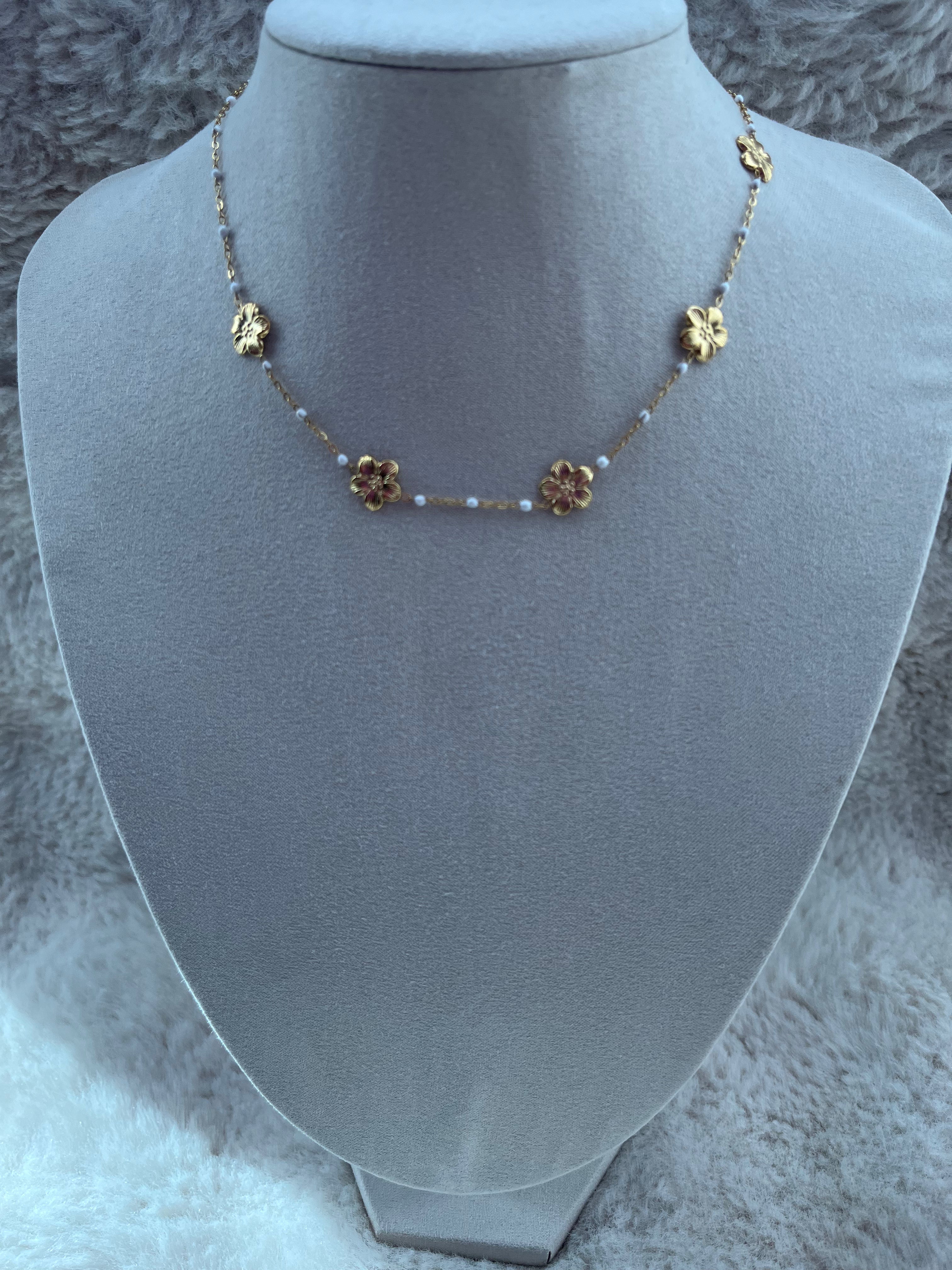 Collier FLAVIE doré acier inoxydable ( choix de la couleur )