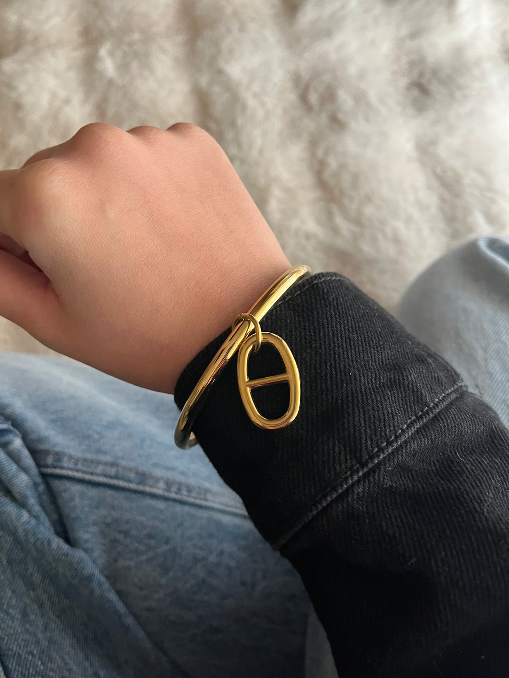 Jonc Mathilde acier inoxydable ( pendentif plus gros ) argenté ou doré