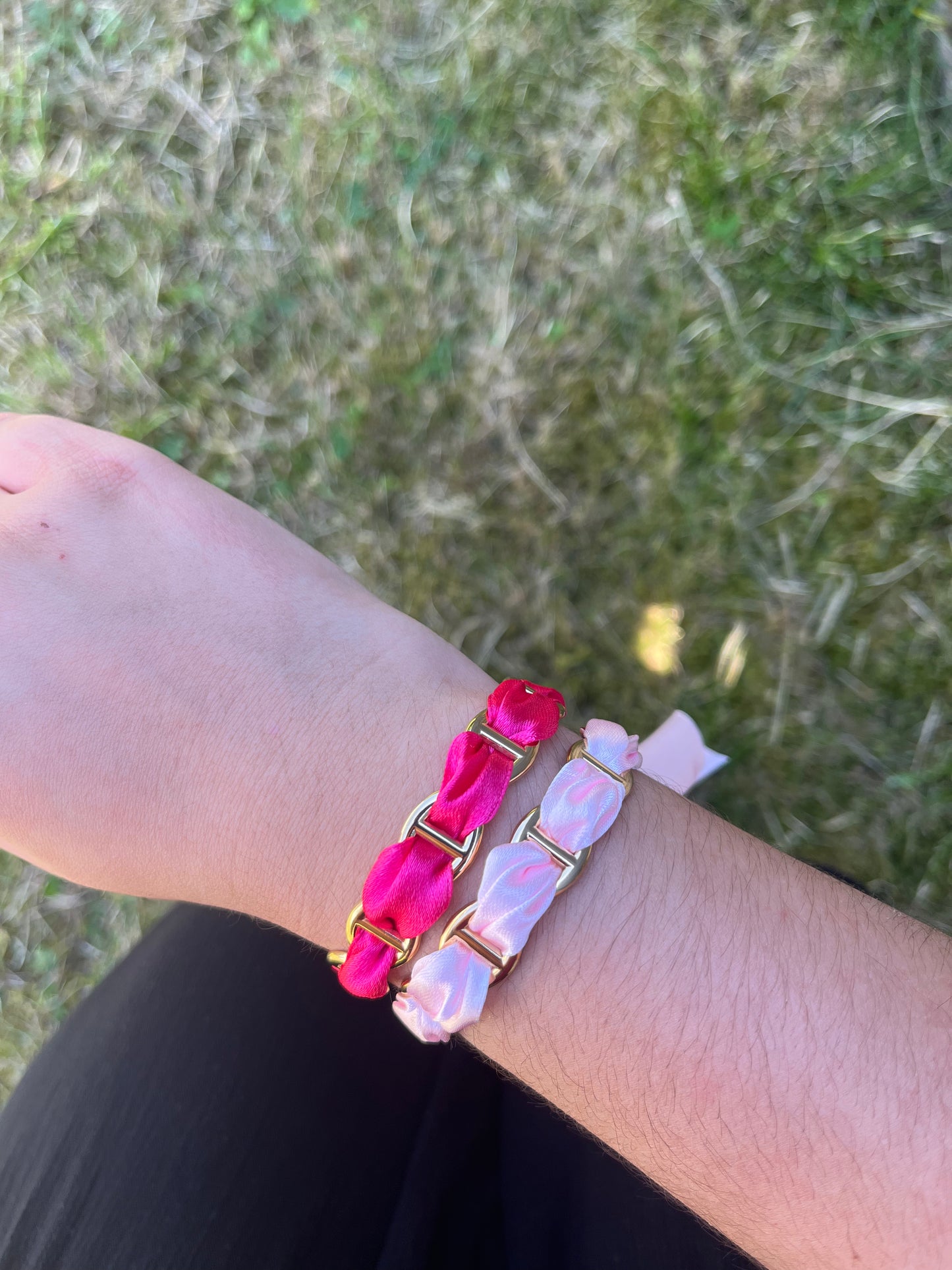 Jonc Mini Elsa rose fushia/ rose clair acier inoxydable doré
